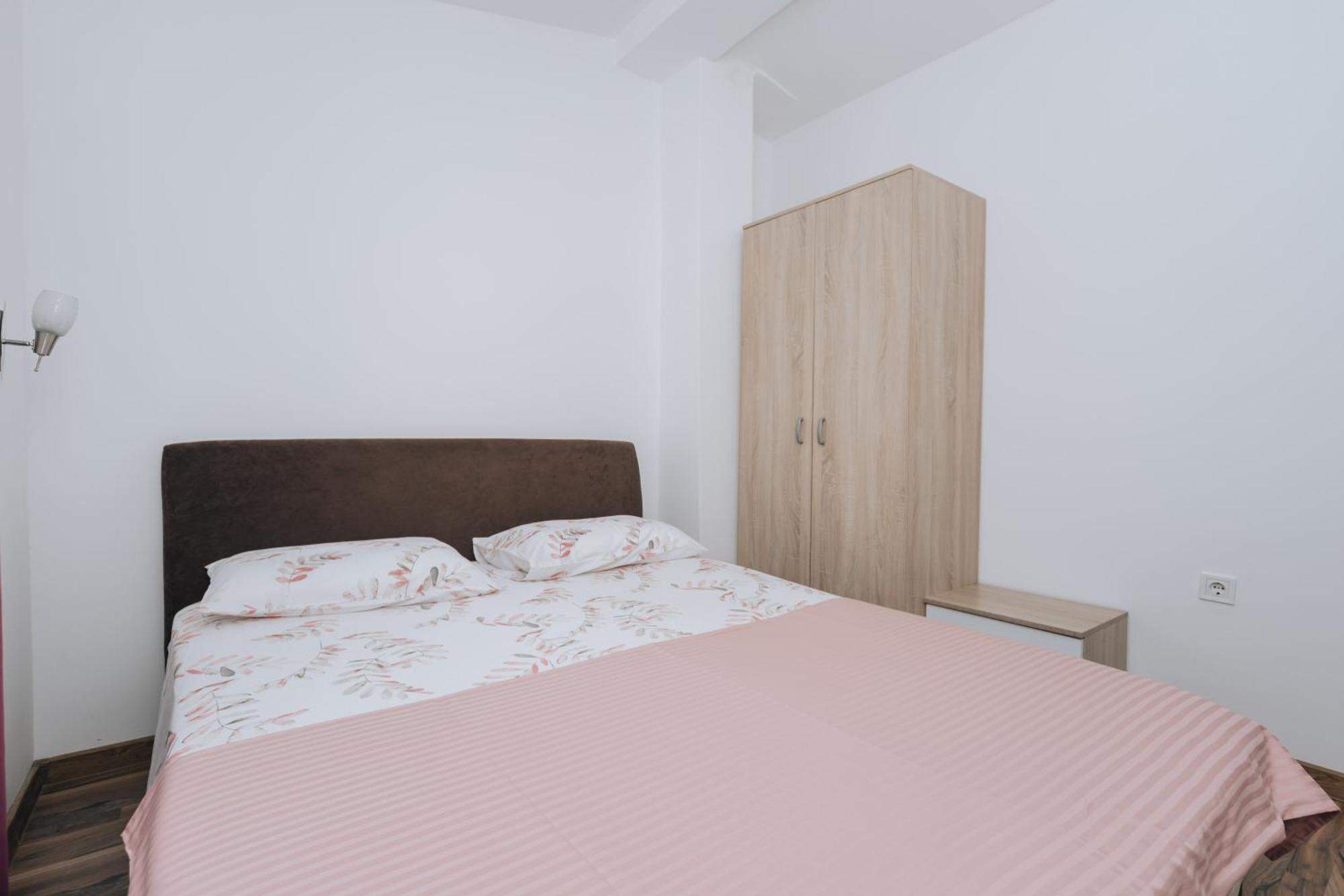 Paradise Bay Apartments Котор Екстериор снимка