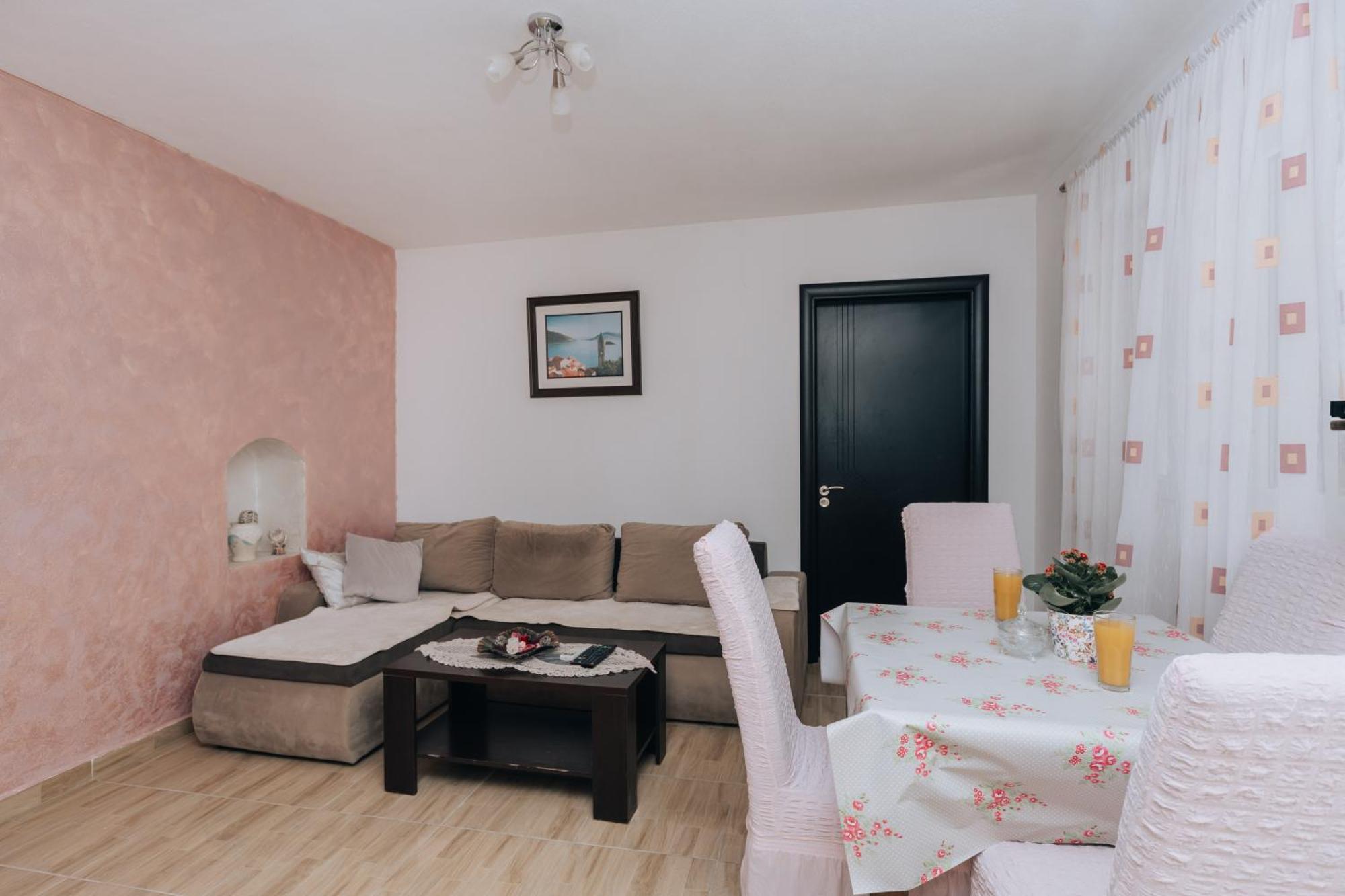 Paradise Bay Apartments Котор Екстериор снимка