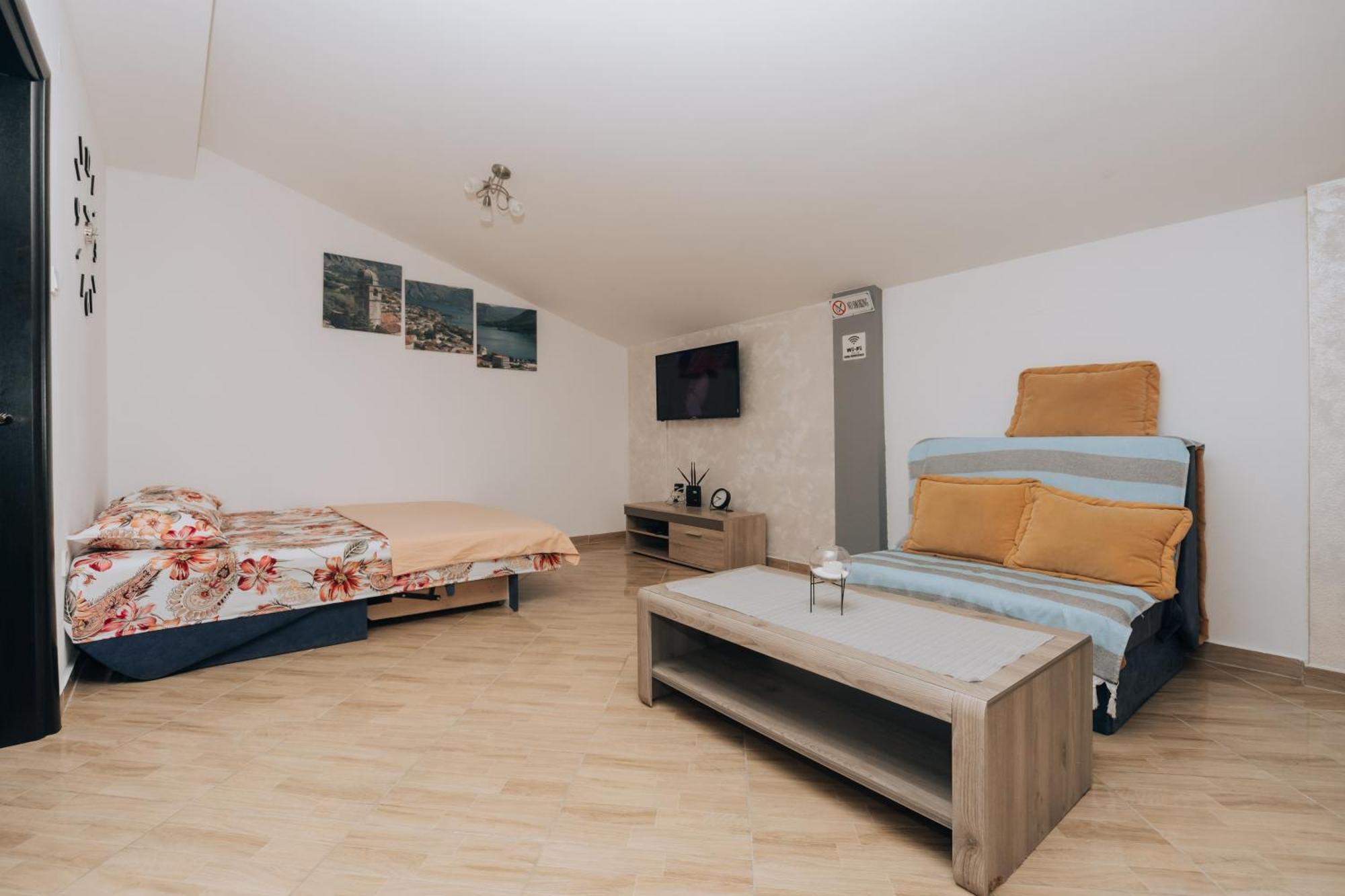 Paradise Bay Apartments Котор Екстериор снимка