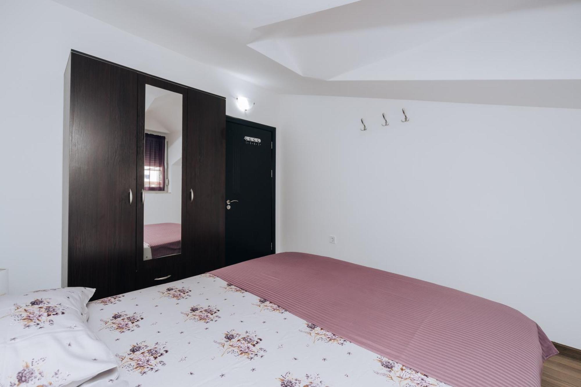 Paradise Bay Apartments Котор Екстериор снимка