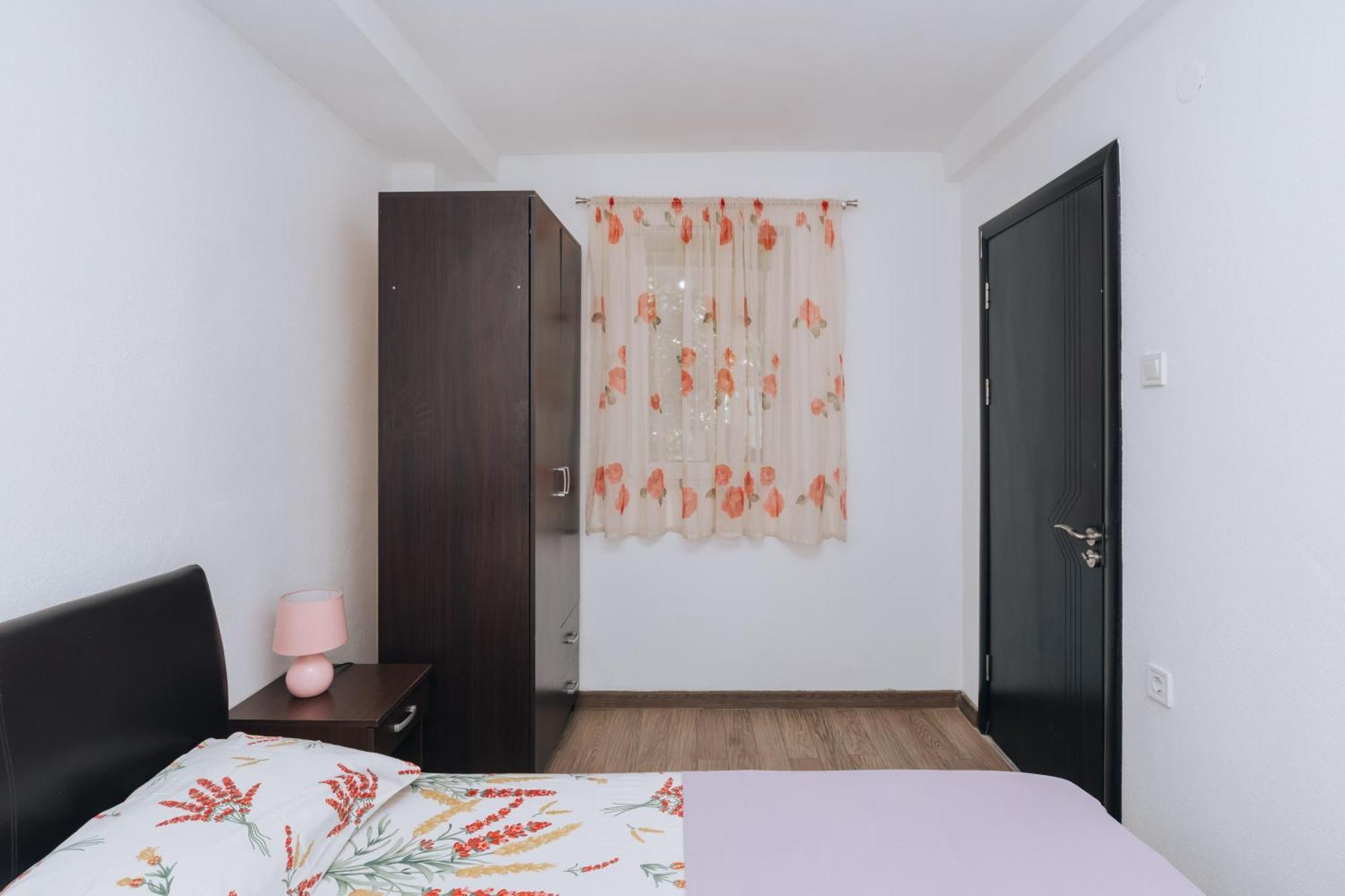 Paradise Bay Apartments Котор Екстериор снимка