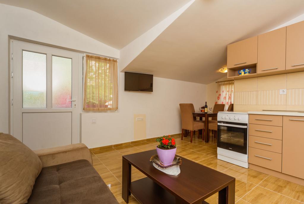 Paradise Bay Apartments Котор Екстериор снимка