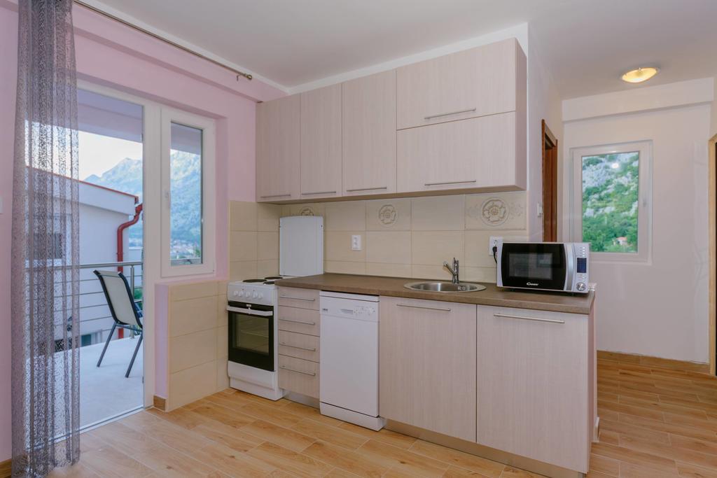 Paradise Bay Apartments Котор Екстериор снимка