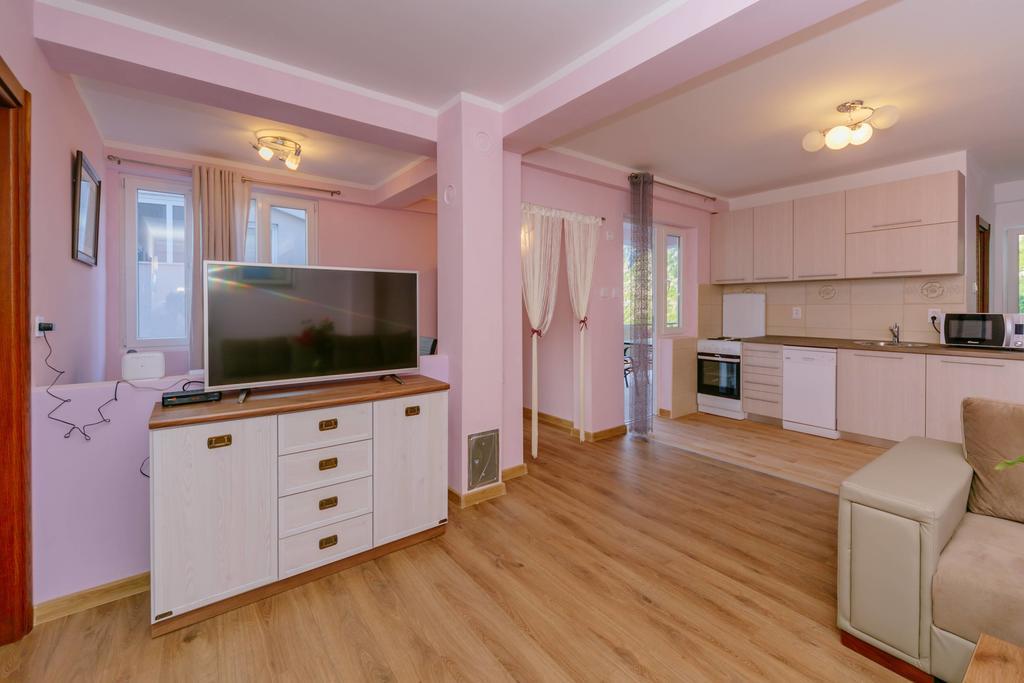 Paradise Bay Apartments Котор Екстериор снимка