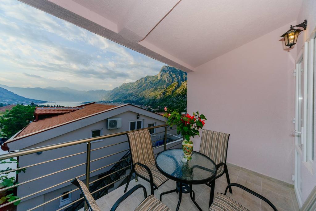 Paradise Bay Apartments Котор Екстериор снимка