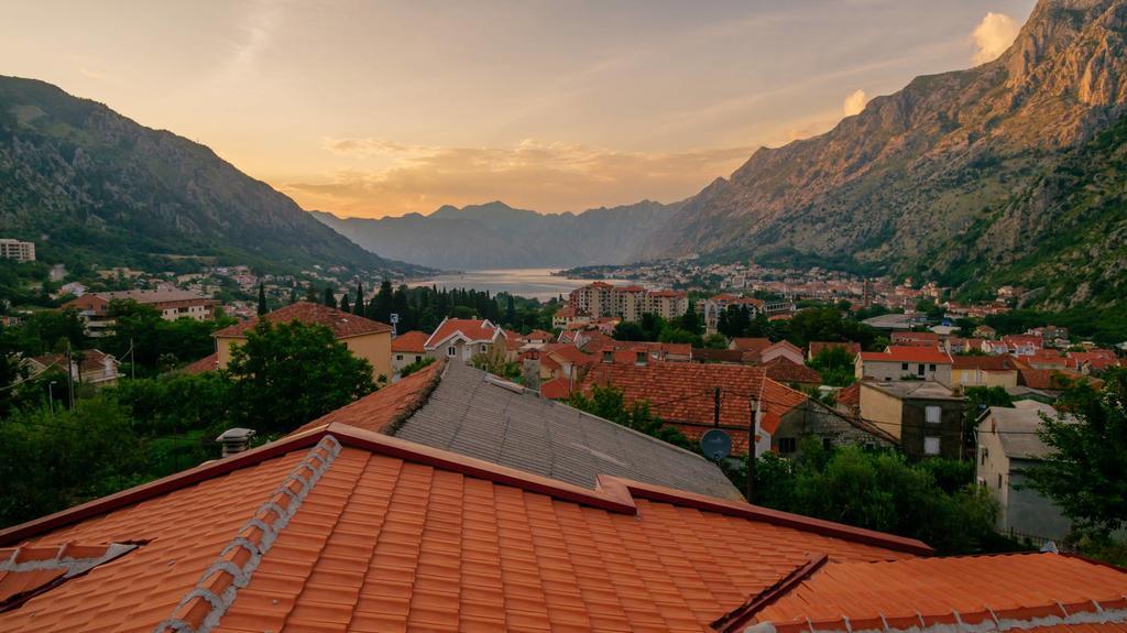 Paradise Bay Apartments Котор Екстериор снимка